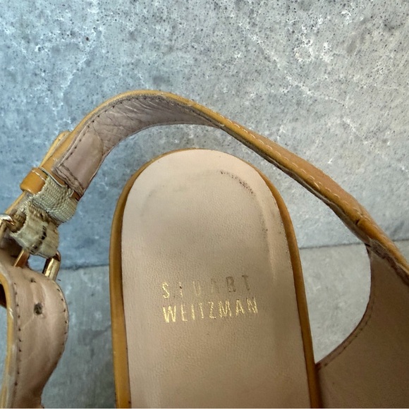 Tan patent-leather peep-toe wedges - Picture 5 of 14